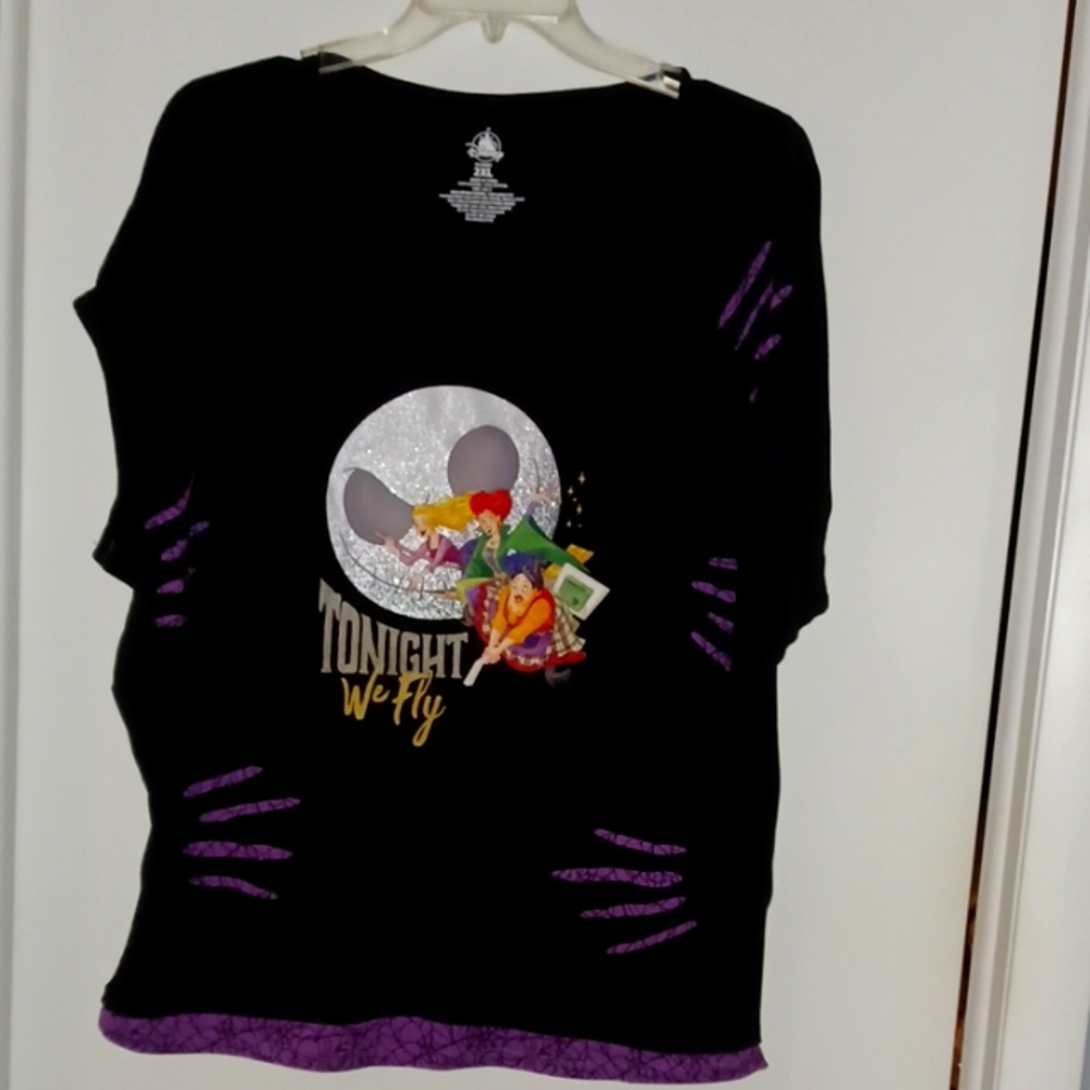 Disney NWOT black and Purple,  Hocus Pocus, Tonight We Fly. Size 2 XL